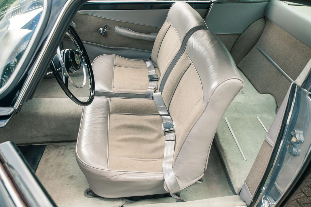 1957 Alfa Romeo 1900 - Image 12 of 31