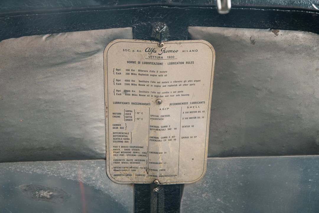 1957 Alfa Romeo 1900 - Image 25 of 31