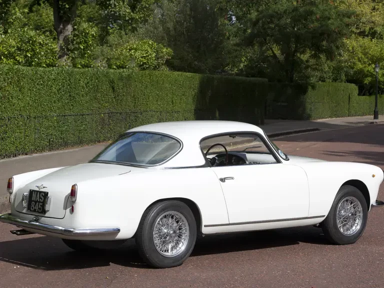 1957 Alfa Romeo 1900 - Image 3 of 15