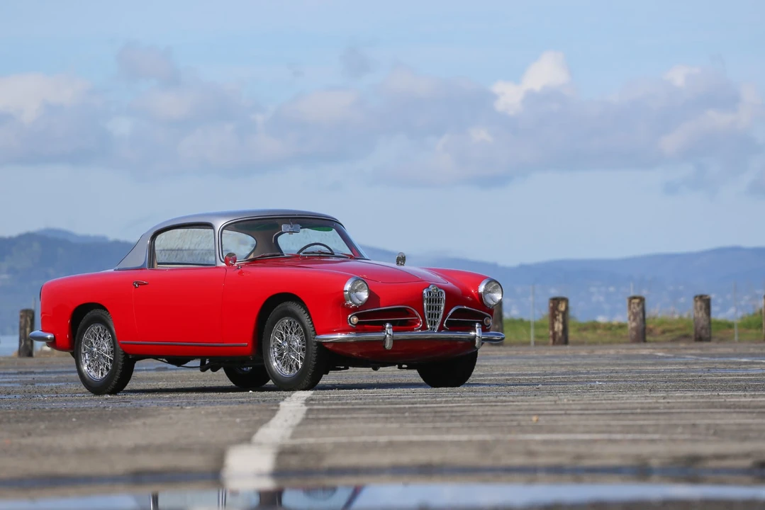 1957 Alfa Romeo 1900 - Image 3 of 31