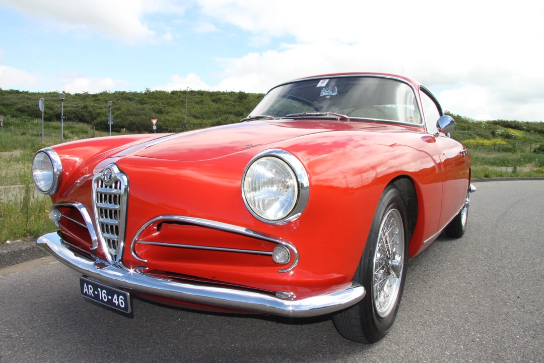 1957 Alfa Romeo 1900 - Image 12 of 31