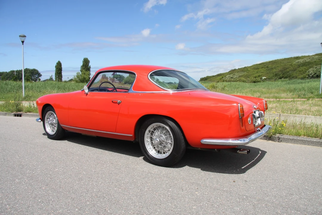 1957 Alfa Romeo 1900 - Image 7 of 31
