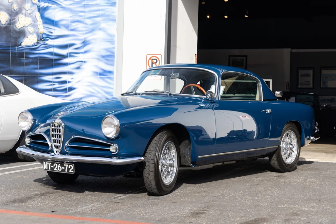1957 Alfa Romeo 1900 - Image 7 of 31