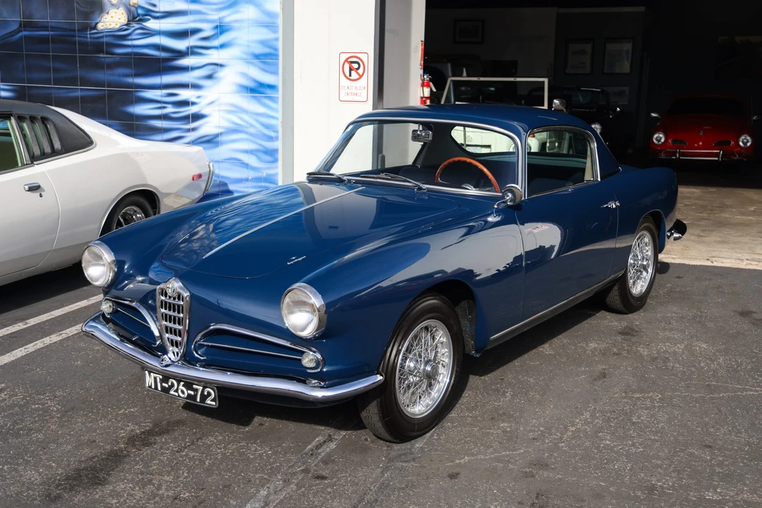 1957 Alfa Romeo 1900 - Image 6 of 31
