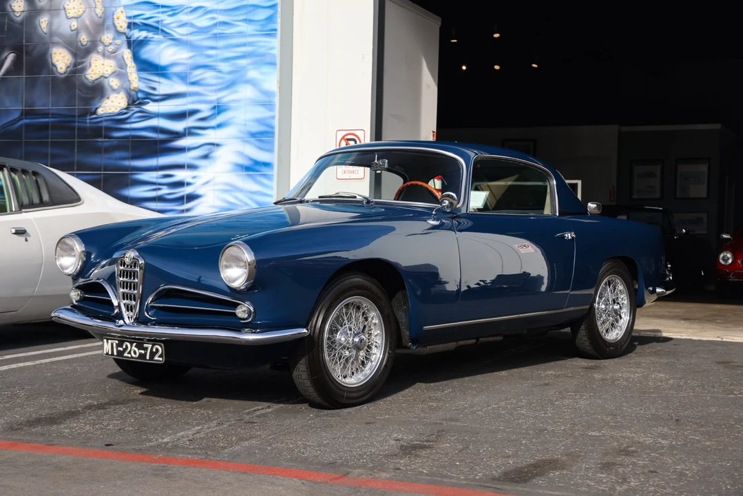 1957 Alfa Romeo 1900 - Image 10 of 31