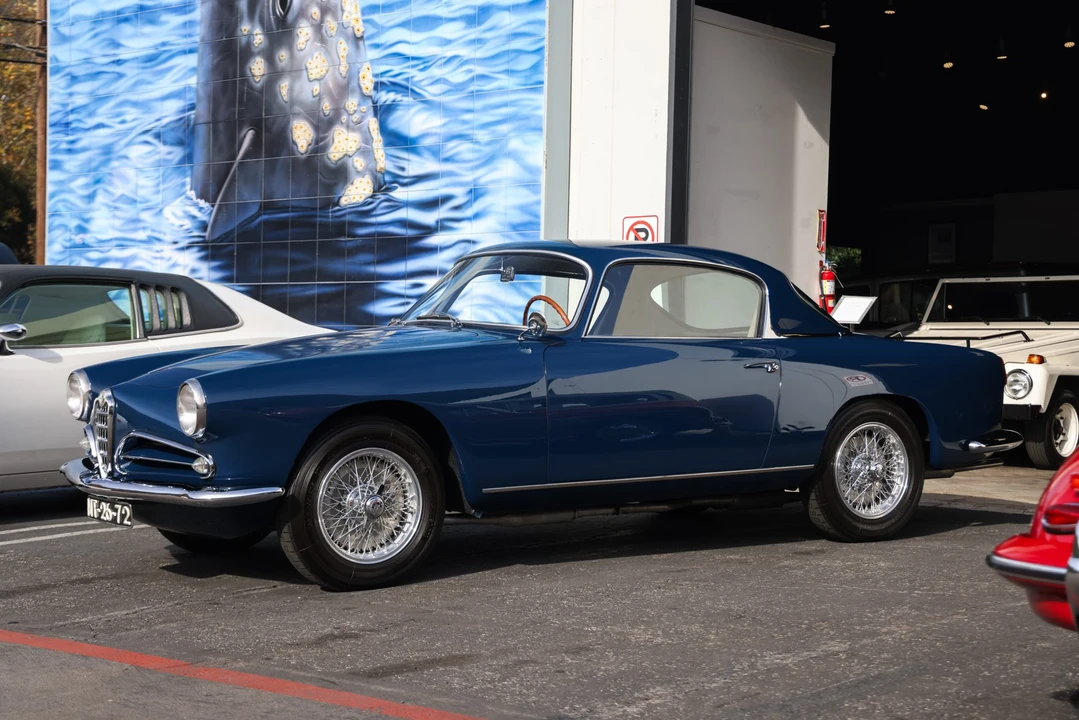 1957 Alfa Romeo 1900 - Image 11 of 31