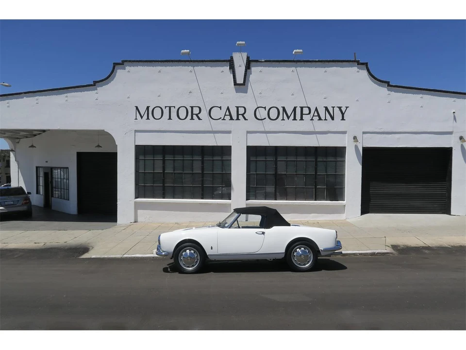1957 Alfa Romeo Giulietta - Image 2 of 31