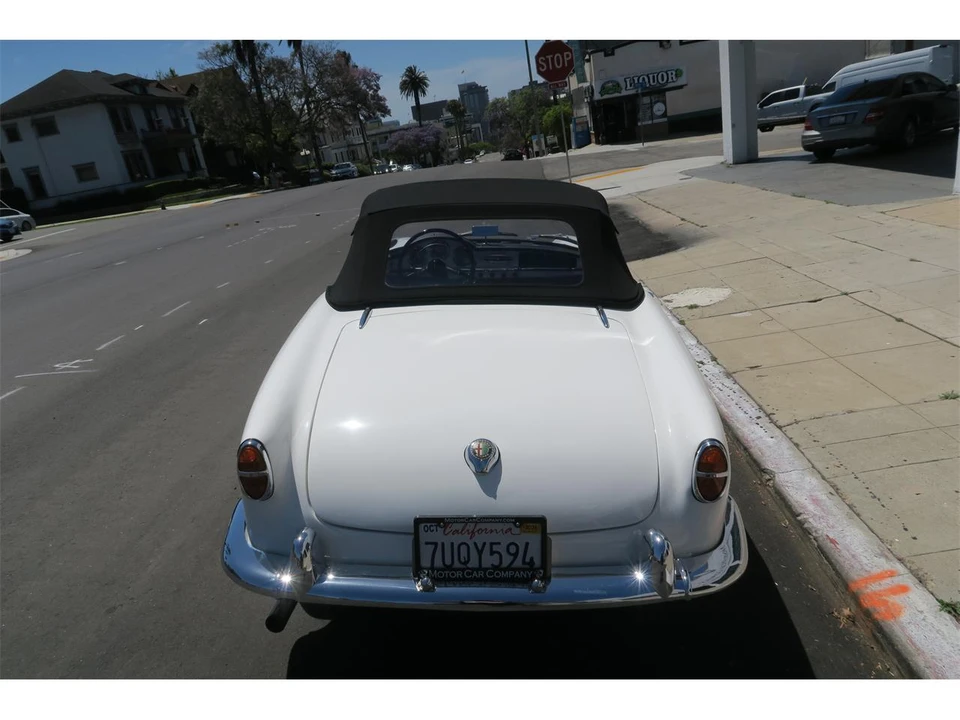 1957 Alfa Romeo Giulietta - Image 16 of 31