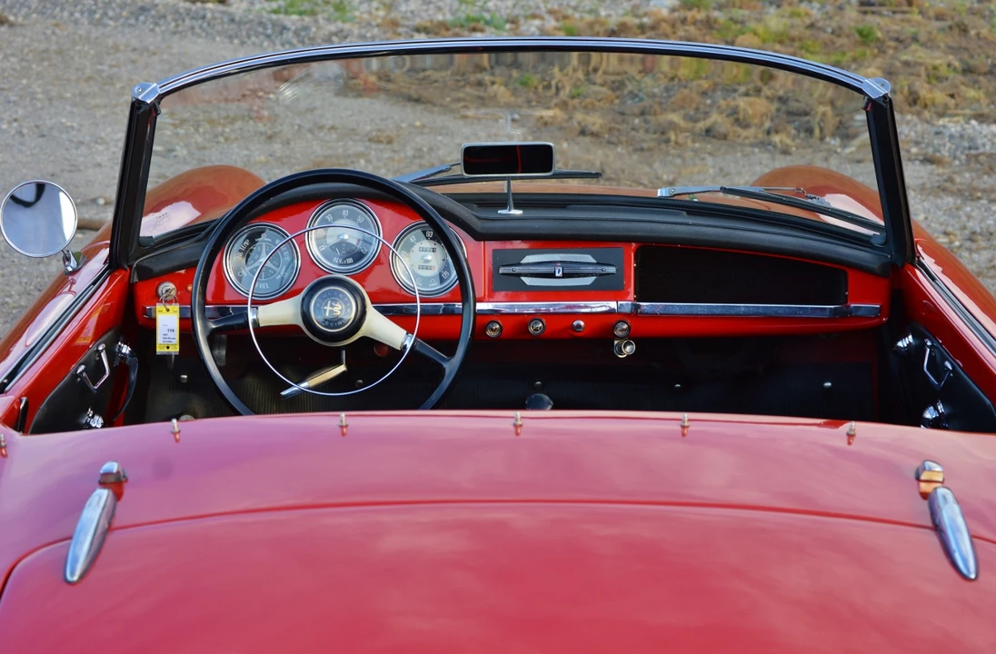 1957 Alfa Romeo Giulietta - Image 29 of 31