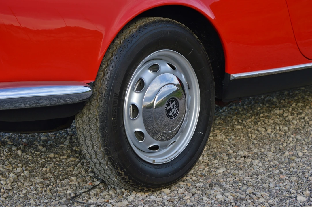 1957 Alfa Romeo Giulietta - Image 22 of 31