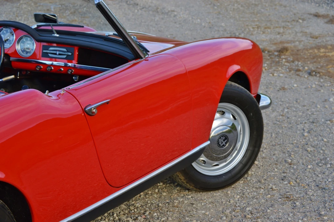 1957 Alfa Romeo Giulietta - Image 13 of 31