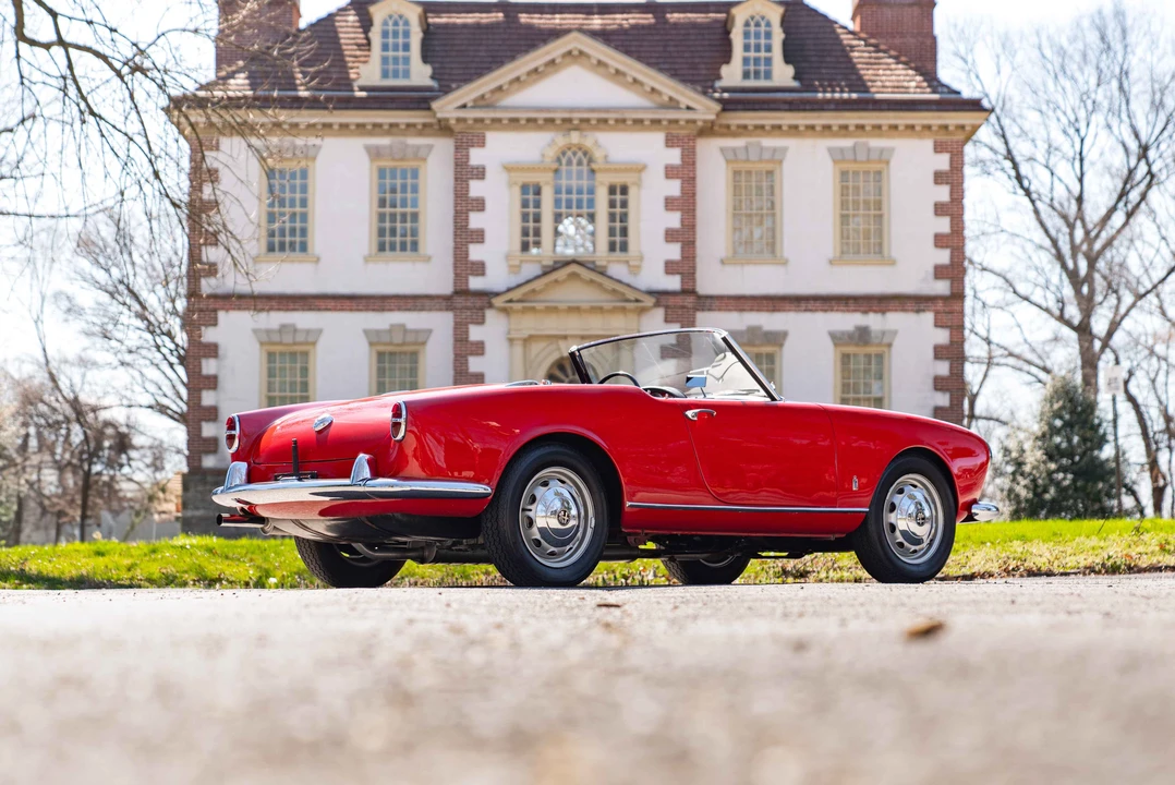 1957 Alfa Romeo Giulietta - Image 11 of 31