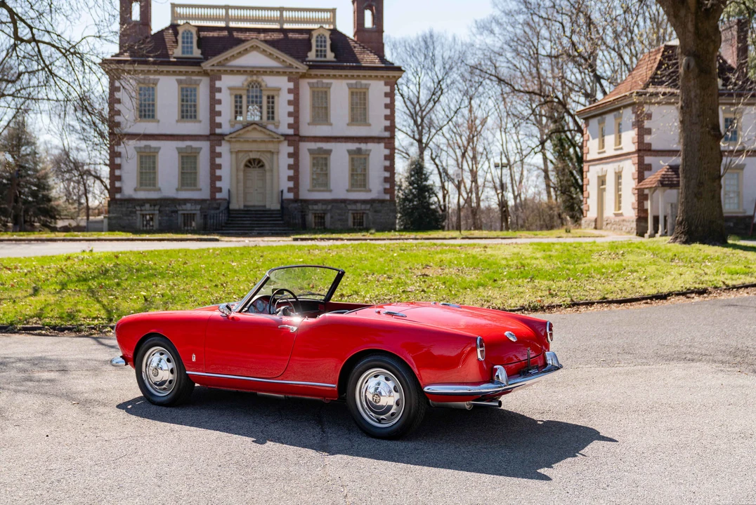 1957 Alfa Romeo Giulietta - Image 16 of 31