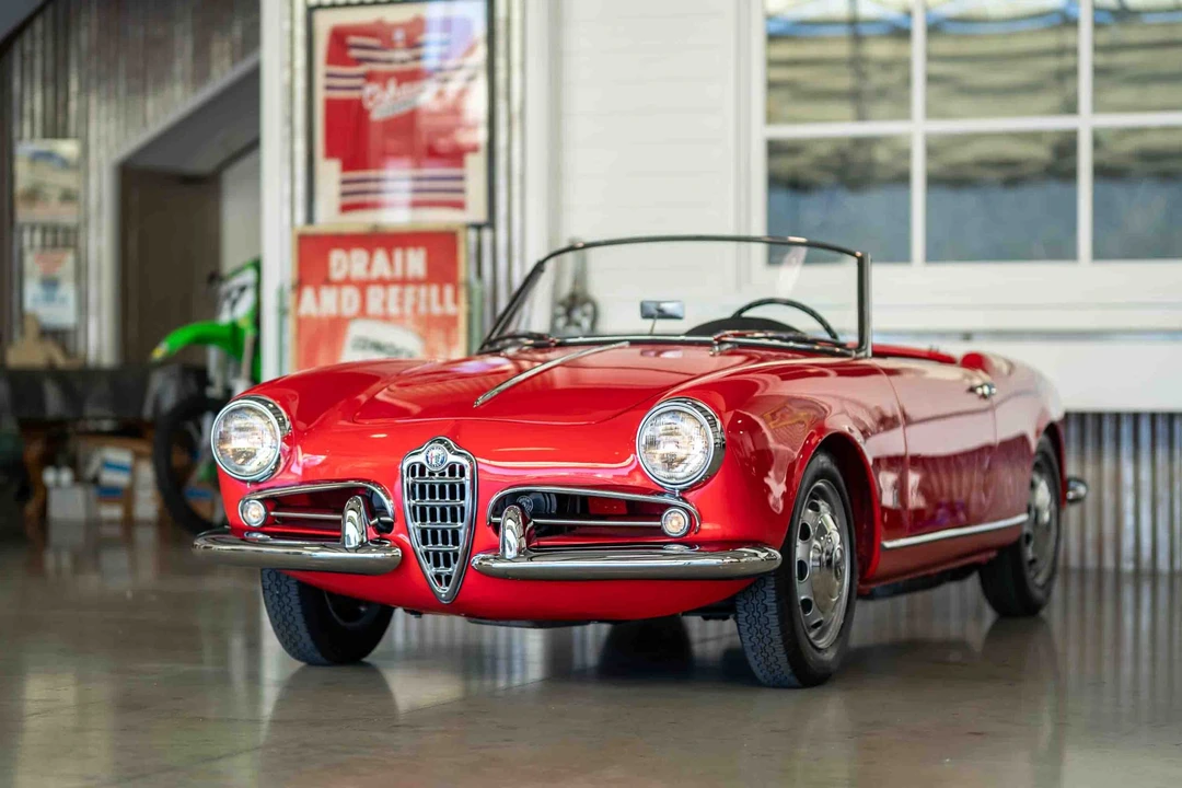 1957 Alfa Romeo Giulietta - Image 2 of 31
