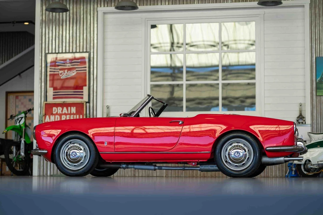 1957 Alfa Romeo Giulietta - Image 16 of 31