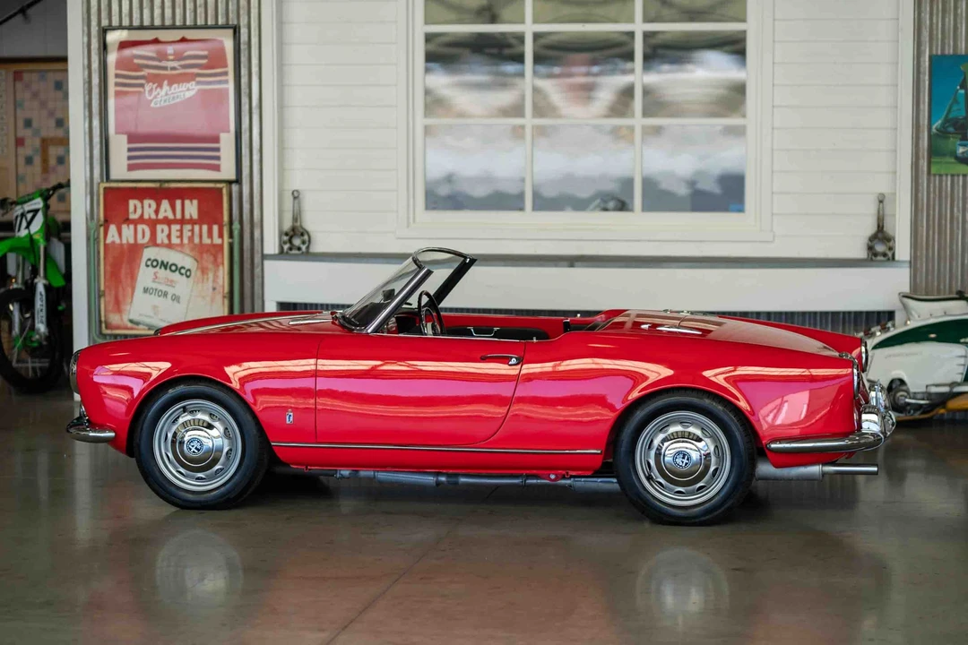 1957 Alfa Romeo Giulietta - Image 14 of 31