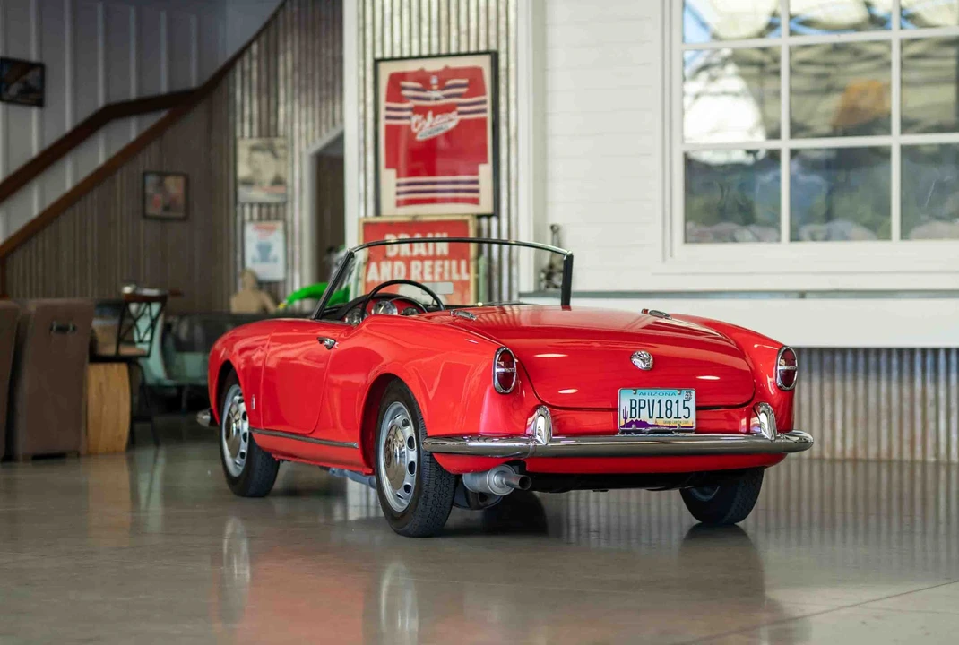 1957 Alfa Romeo Giulietta - Image 26 of 31