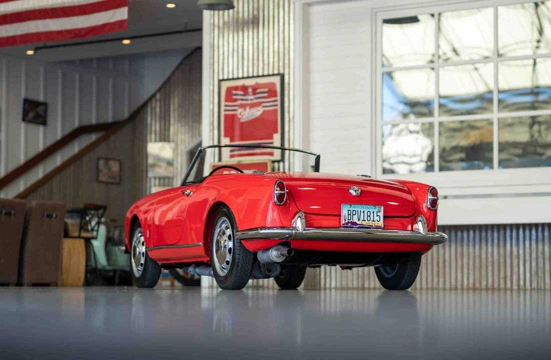 1957 Alfa Romeo Giulietta - Image 27 of 31
