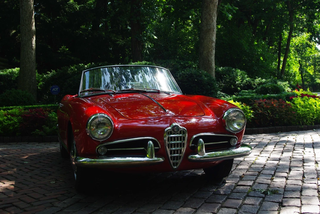 1957 Alfa Romeo Giulietta - Image 5 of 31
