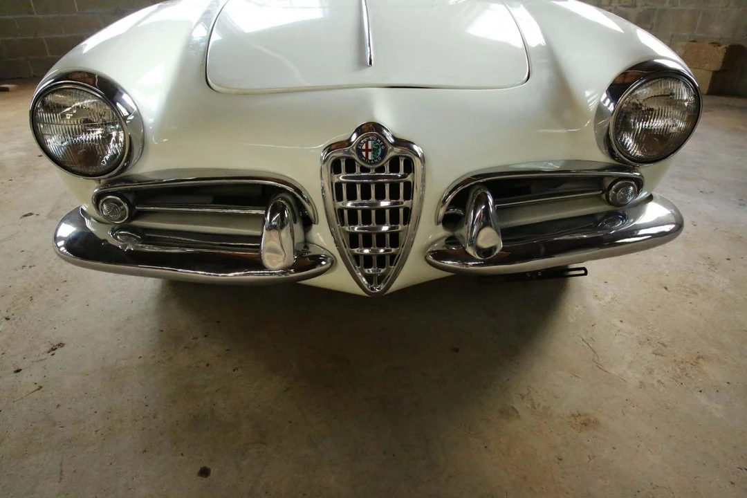 1957 Alfa Romeo Giulietta - Image 13 of 31