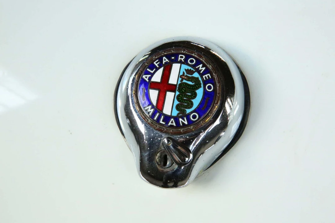 1957 Alfa Romeo Giulietta - Image 21 of 31