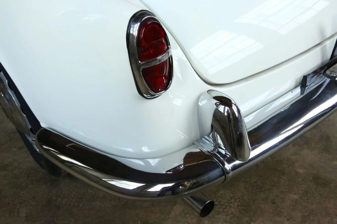 1957 Alfa Romeo Giulietta - Image 23 of 31