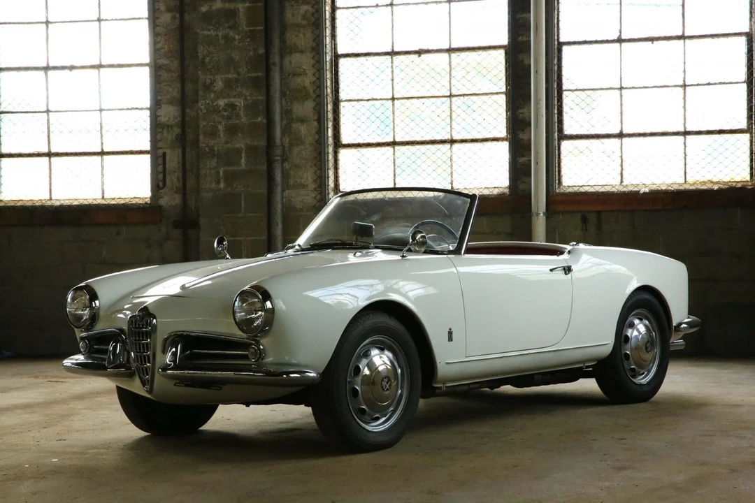 1957 Alfa Romeo Giulietta - Image 6 of 31