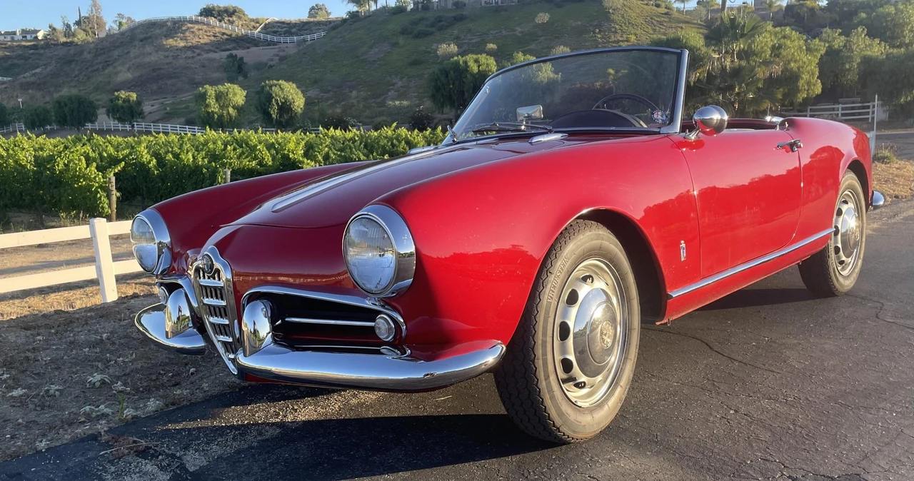 1957 Alfa Romeo Giulietta - Image 16 of 31