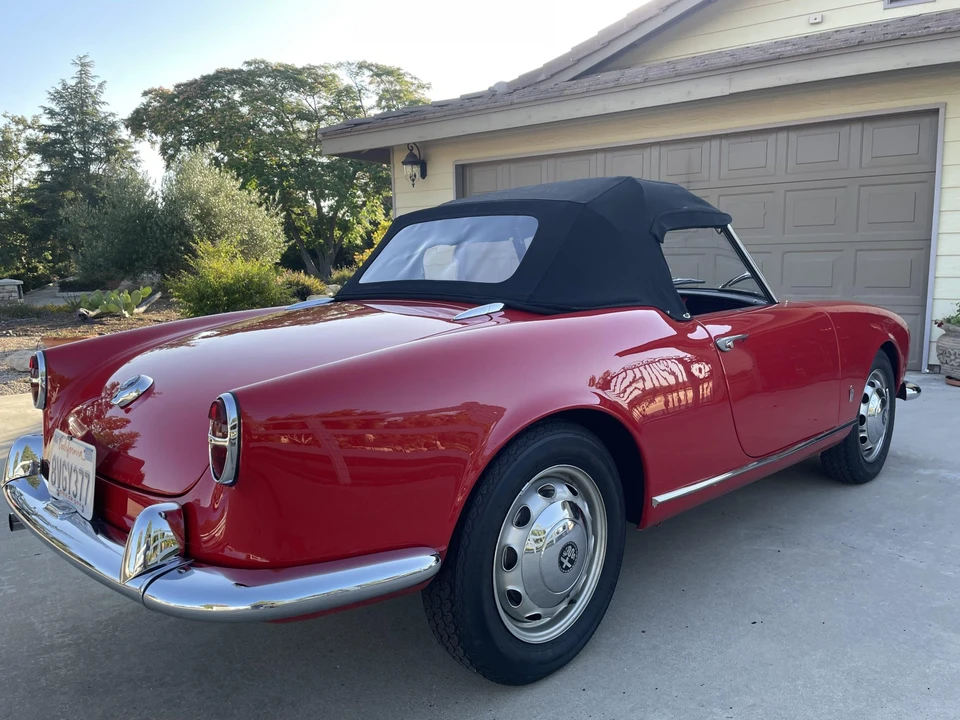 1957 Alfa Romeo Giulietta - Image 9 of 31