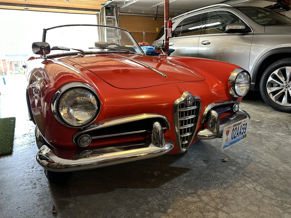 1957 Alfa Romeo Giulietta - Image 20 of 31