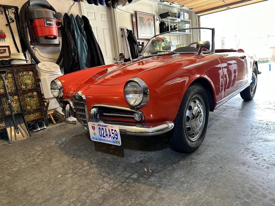 1957 Alfa Romeo Giulietta - Image 18 of 31