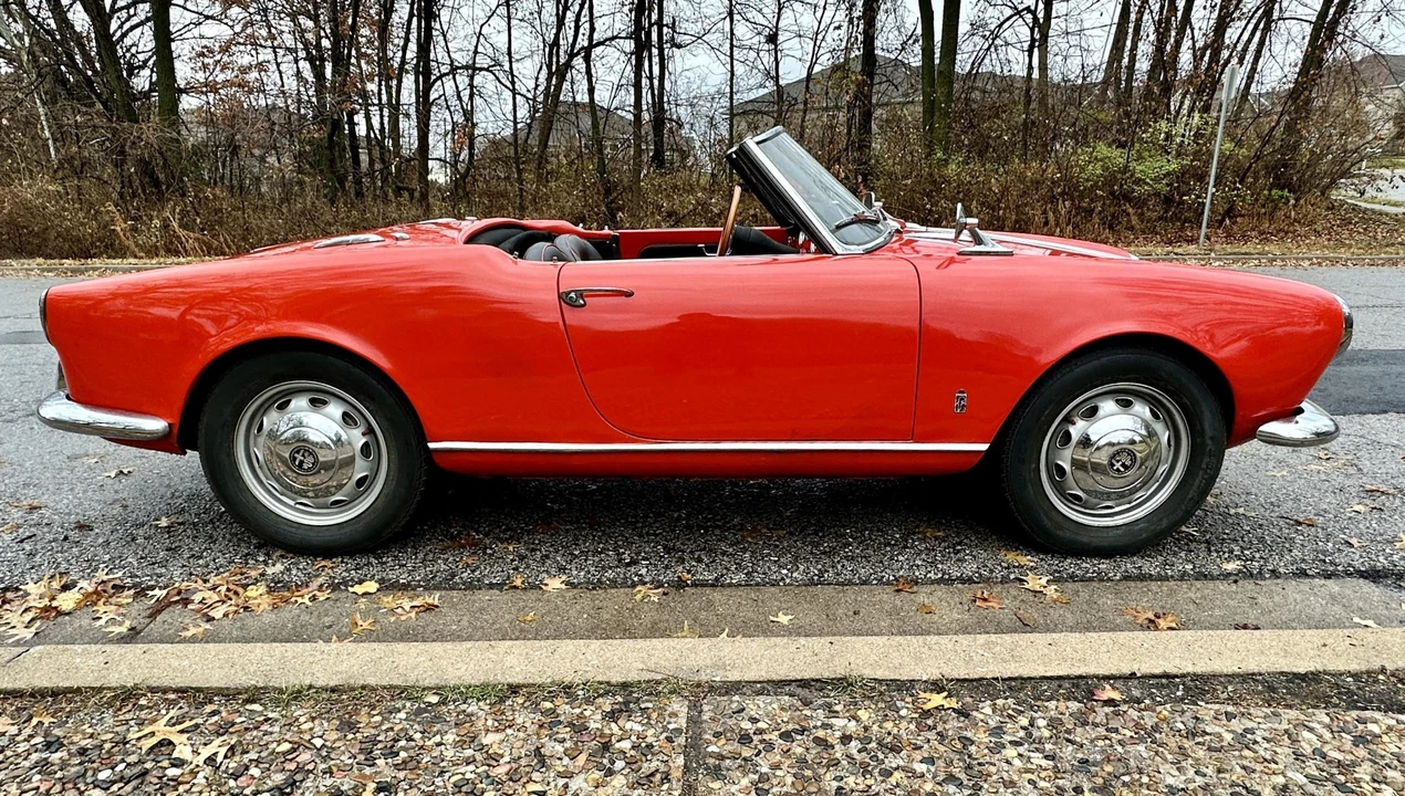 1957 Alfa Romeo Giulietta - Image 9 of 31