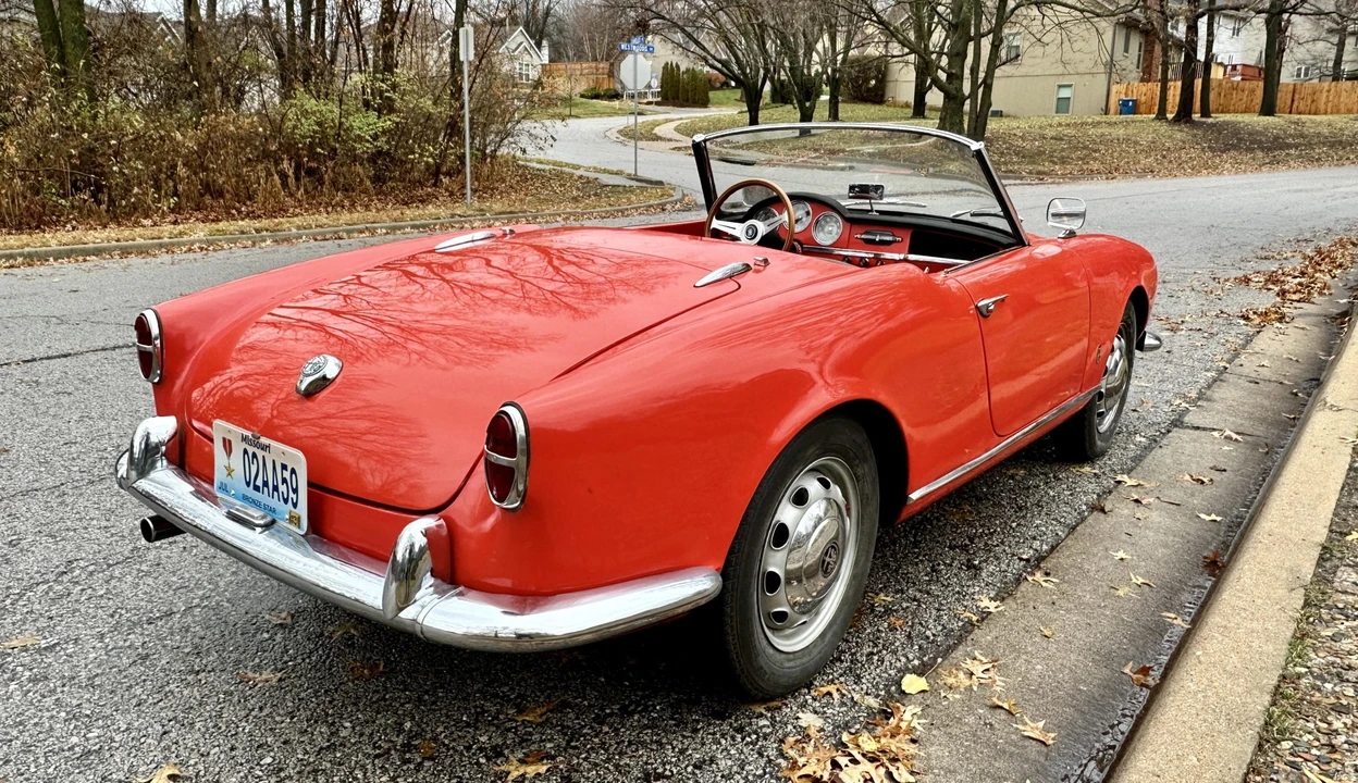 1957 Alfa Romeo Giulietta - Image 11 of 31