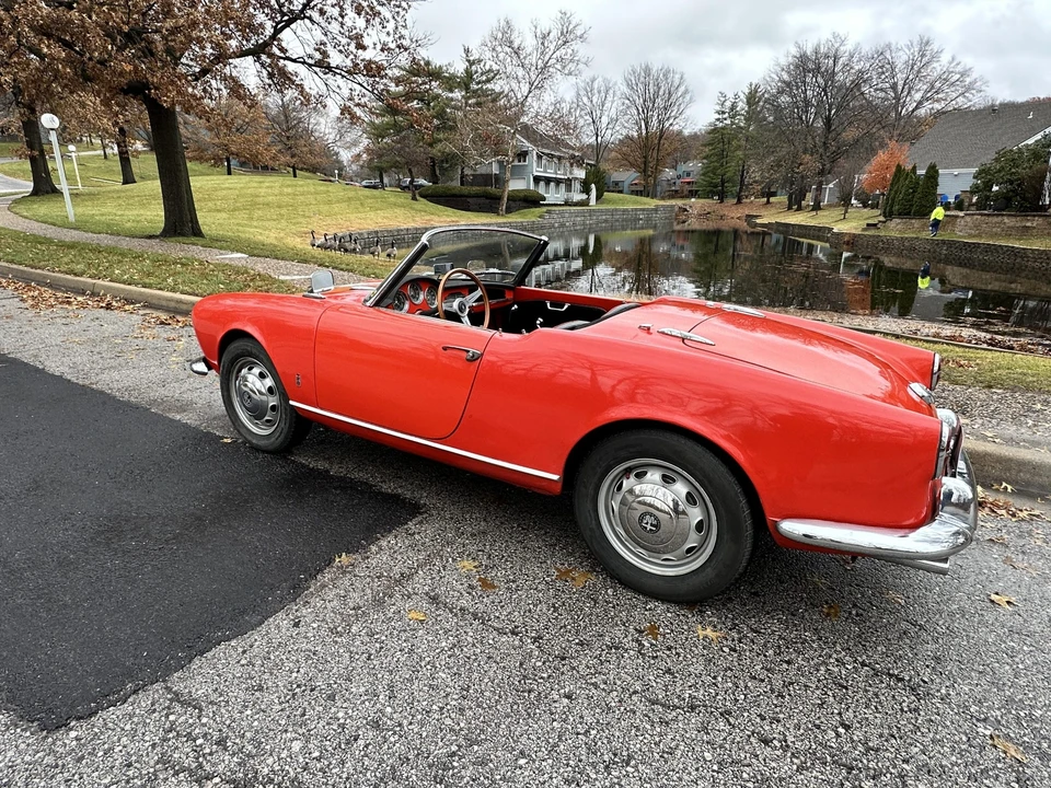 1957 Alfa Romeo Giulietta - Image 14 of 31