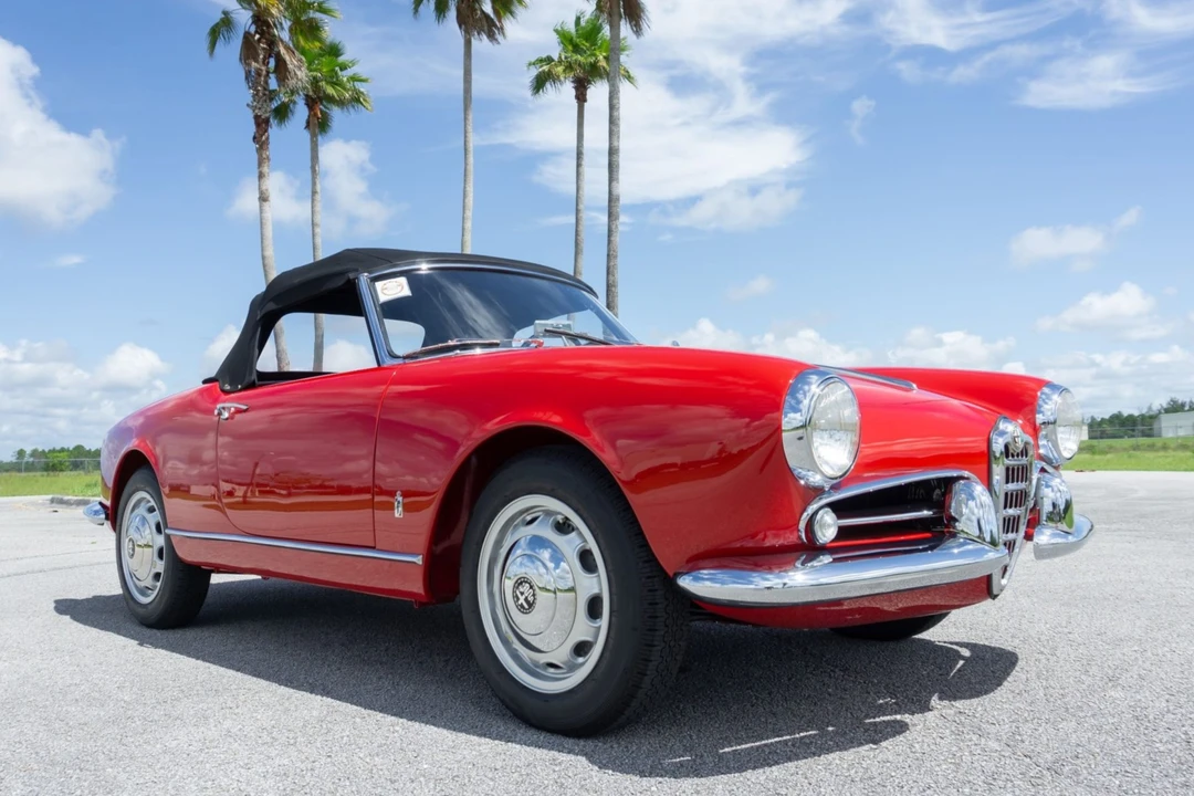 1957 Alfa Romeo Giulietta - Image 15 of 31