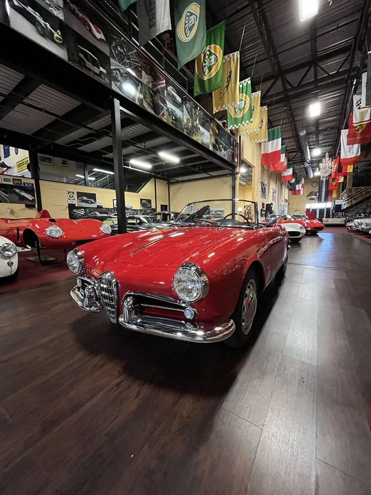 1957 Alfa Romeo Giulietta - Image 2 of 31