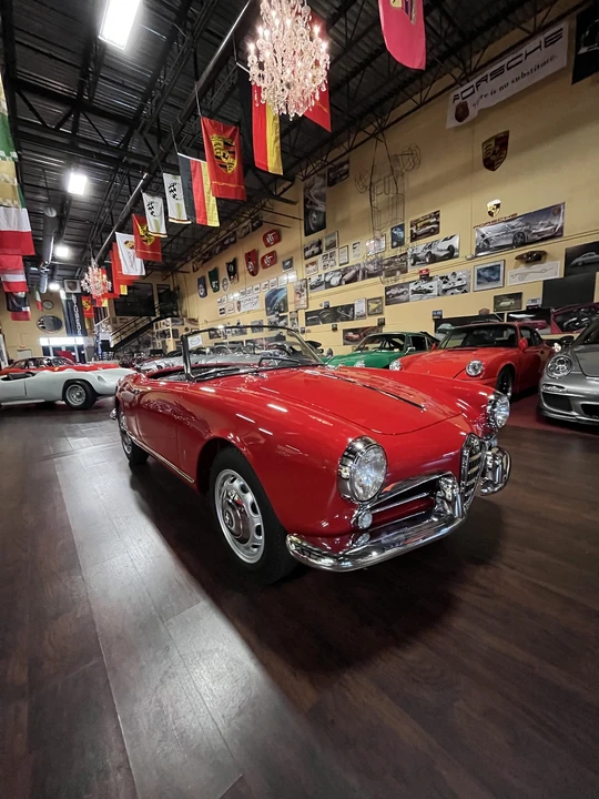 1957 Alfa Romeo Giulietta - Image 16 of 31