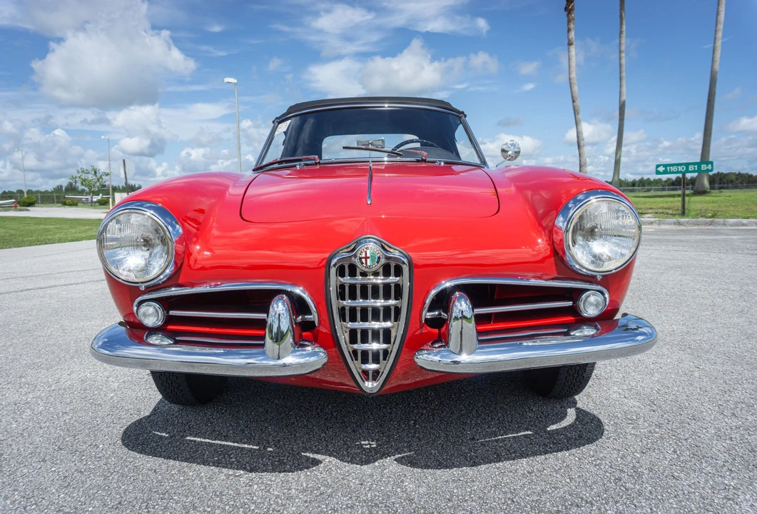 1957 Alfa Romeo Giulietta - Image 18 of 31