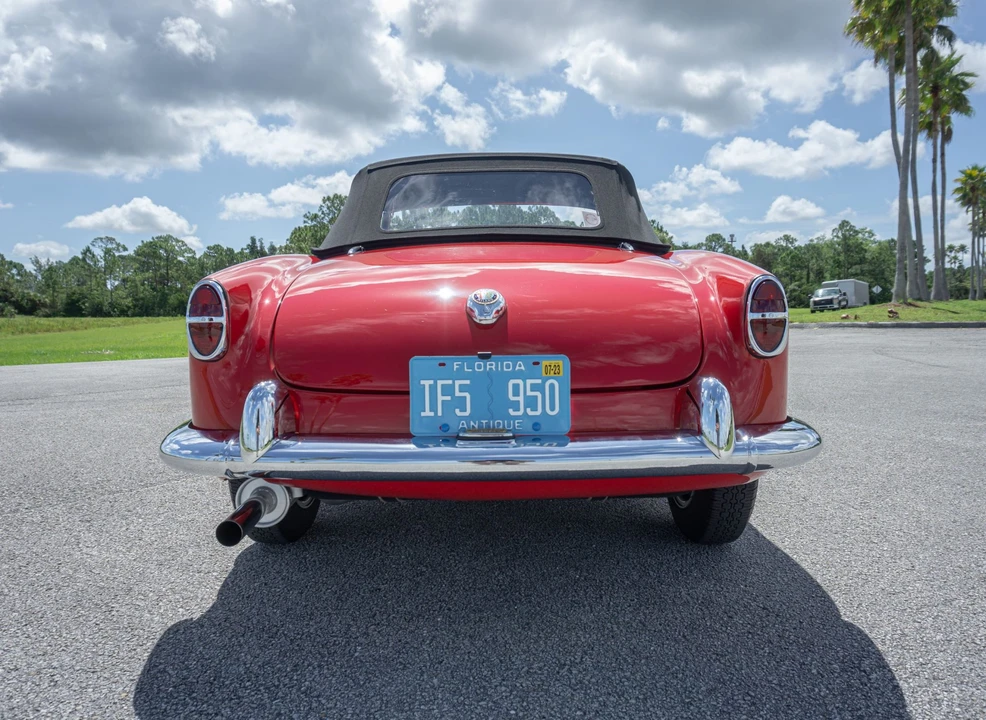 1957 Alfa Romeo Giulietta - Image 10 of 31