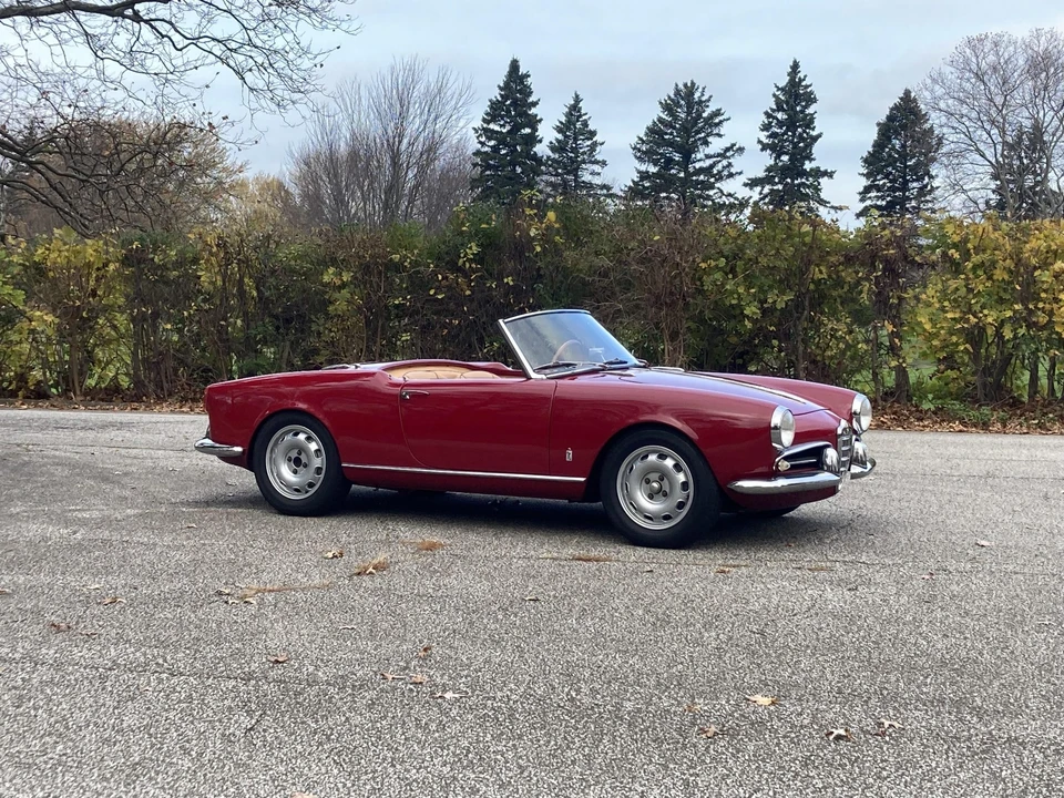 1957 Alfa Romeo Giulietta - Image 11 of 31