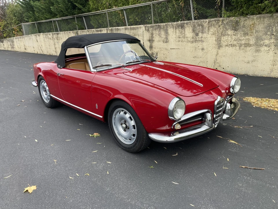 1957 Alfa Romeo Giulietta - Image 25 of 31