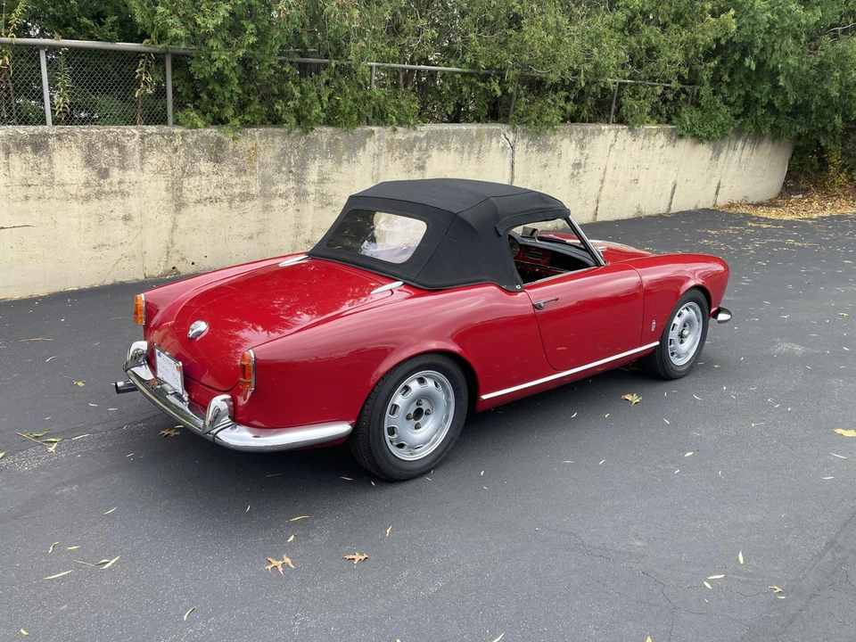 1957 Alfa Romeo Giulietta - Image 22 of 31