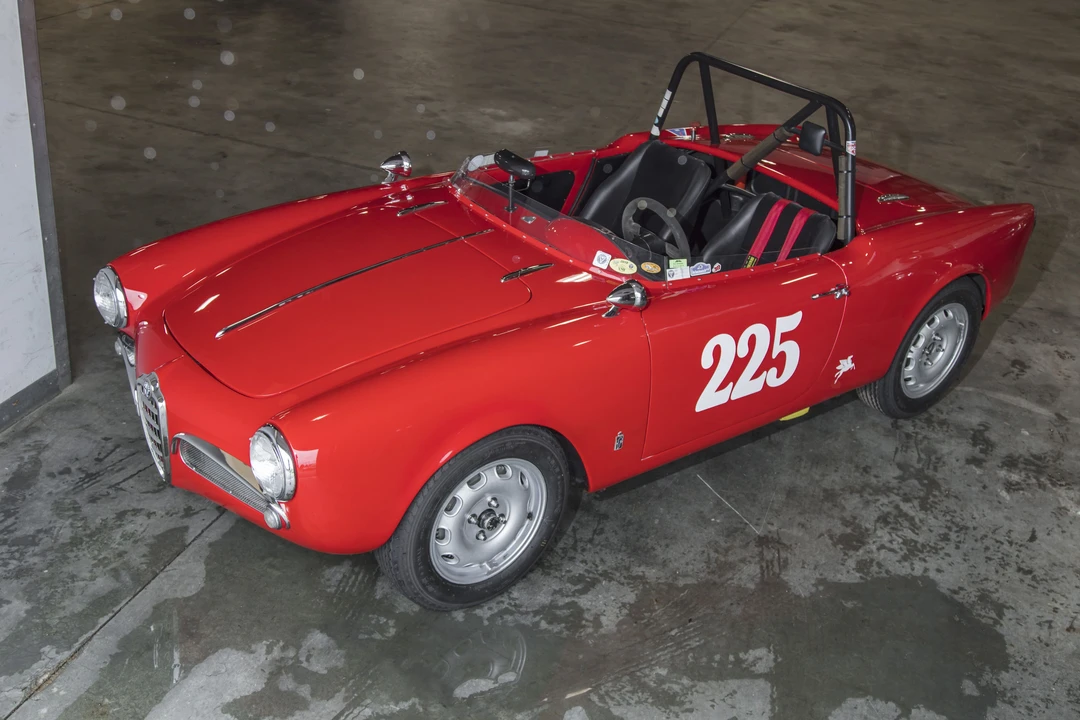 1957 Alfa Romeo Giulietta - Image 10 of 31