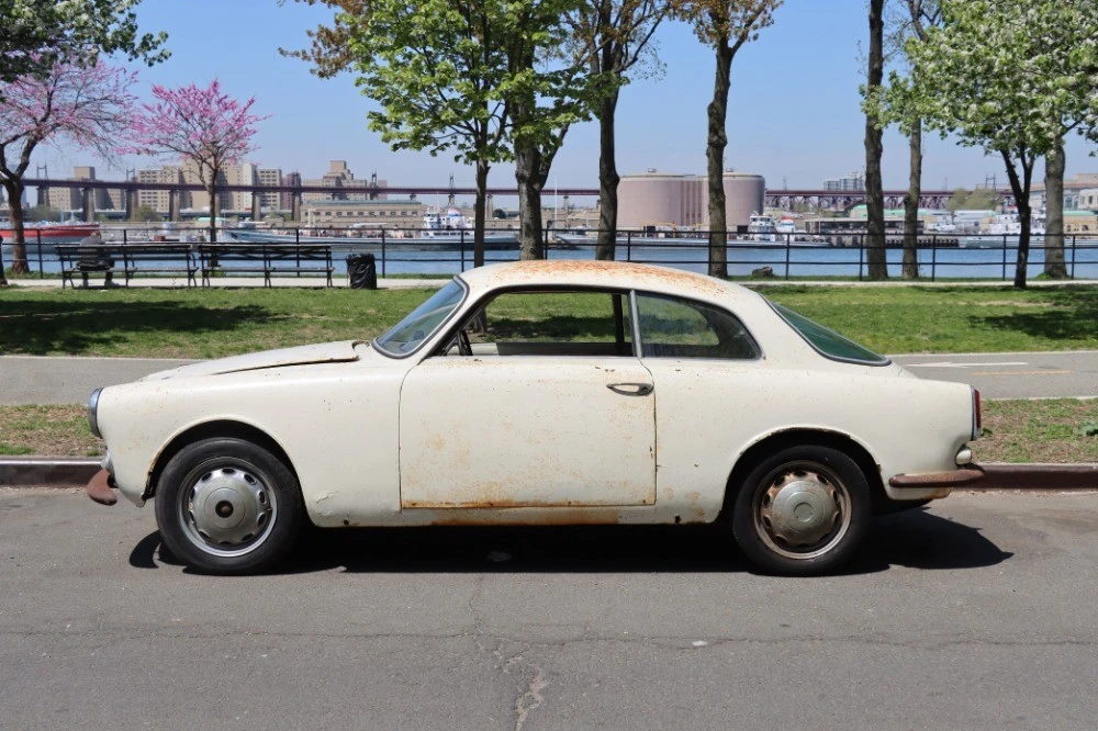 1957 Alfa Romeo Giulietta - Image 4 of 8