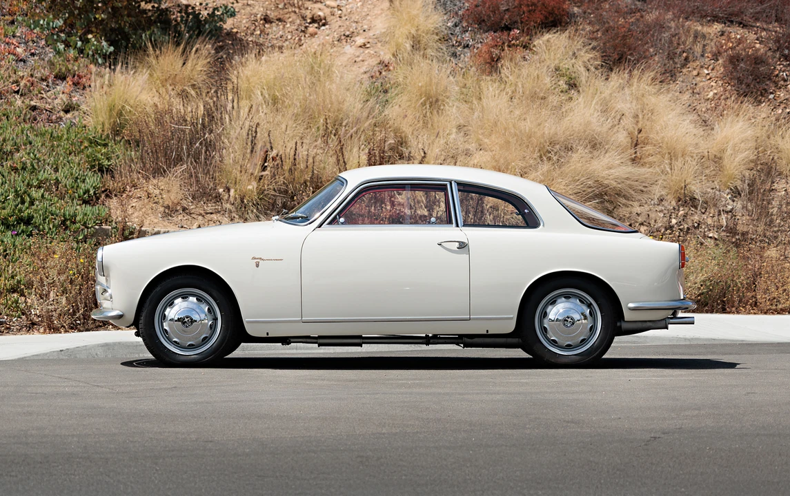 1957 Alfa Romeo Giulietta - Image 2 of 17
