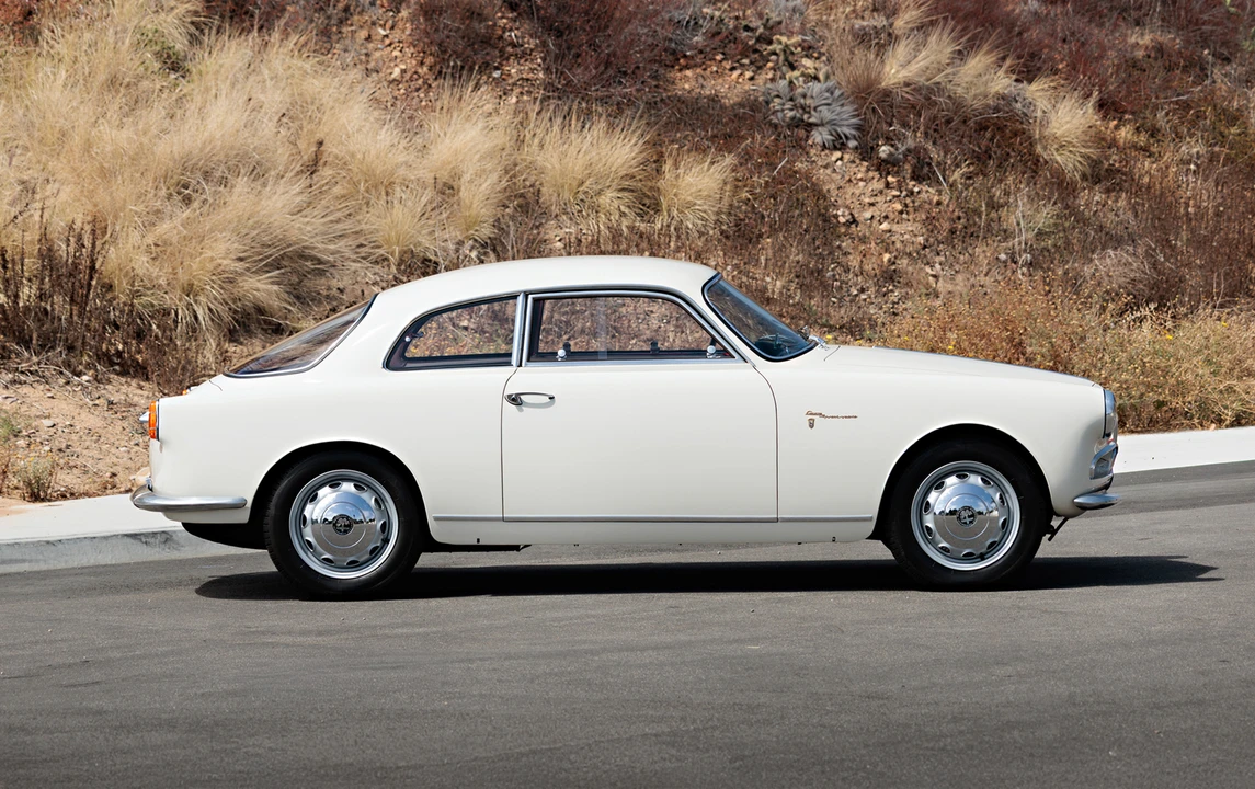 1957 Alfa Romeo Giulietta - Image 5 of 17