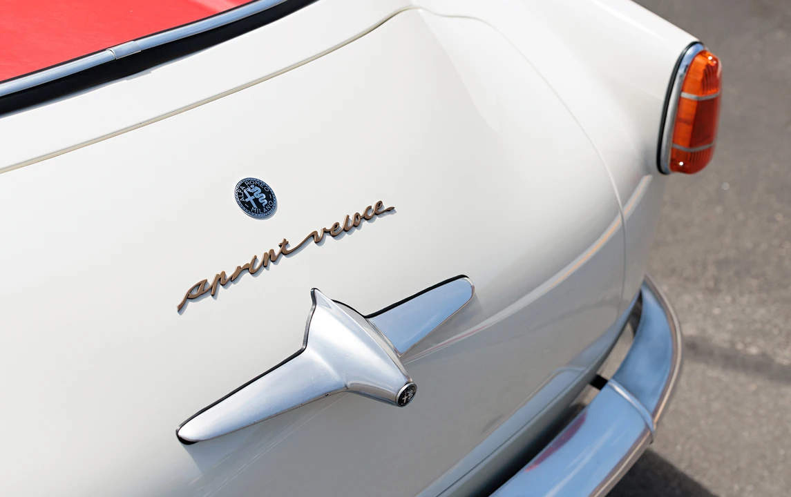 1957 Alfa Romeo Giulietta - Image 13 of 17