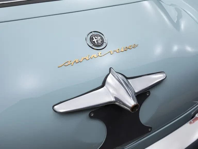 1957 Alfa Romeo Giulietta - Image 30 of 31