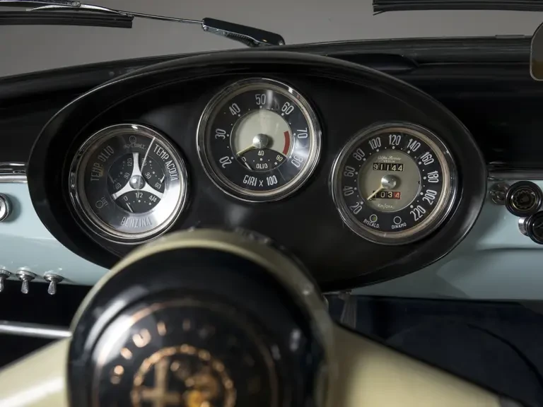1957 Alfa Romeo Giulietta - Image 14 of 31