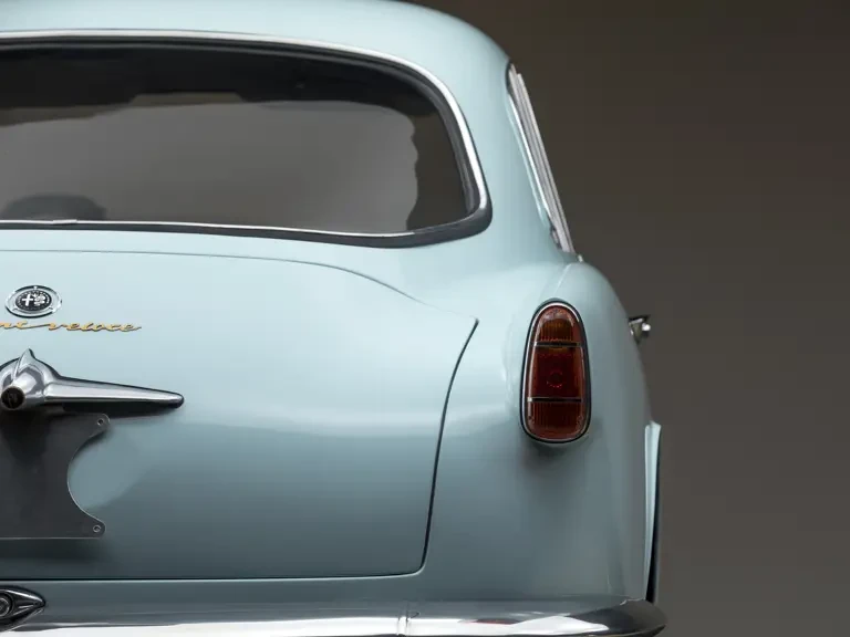 1957 Alfa Romeo Giulietta - Image 28 of 31